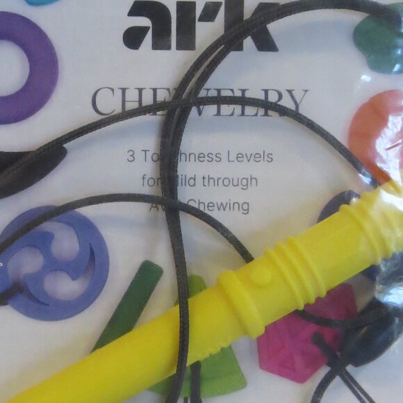 ARK Bite Saber® Sensory Chewelry Necklace, Yellow for Light Chewers, USA Made - Picture 2 of 6